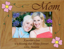 Personalized A Mother's Love Flower Photo Frame